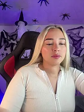 Irisweet  online show from 10.29.25