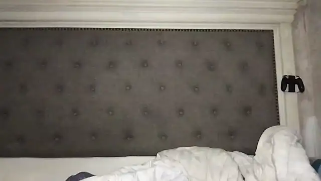 LuLuValenttine101 online show from 03.27.26