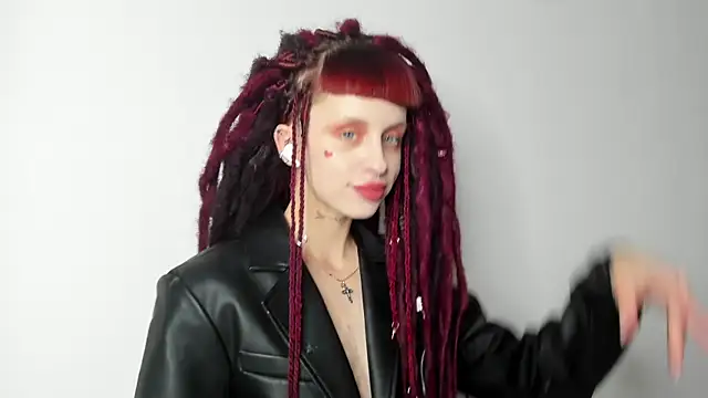 Snapshot of FlowerOfSin2001 chatting on 02.28.25 FlowerOfSin2001 online show from 02.28.25