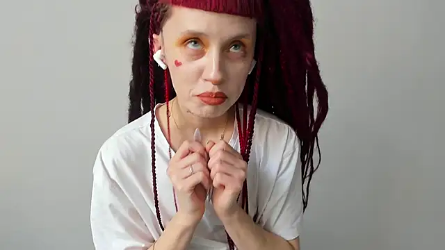 Snapshot of FlowerOfSin2001 chatting on 03.07.25 FlowerOfSin2001 online show from 03.07.25