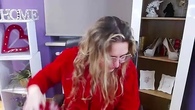 Zoey Erotic online show from 01.19.26