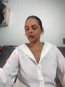 Kataliina online show from 02.14.26