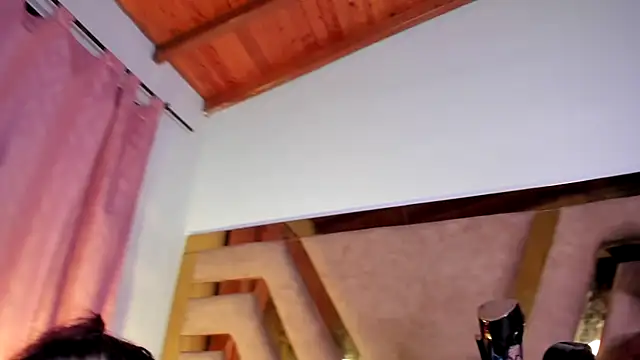 Snapshot of GiselReyes chatting on 02.27.25 GiselReyes online show from 02.27.25