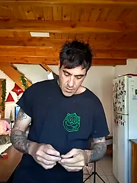 Elnonoykeila77 online show from 12.22.24