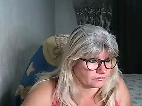 Diana 49 online show from 09.28.25