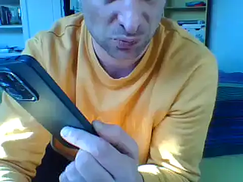 Snapshot of MmaxX004 chatting on 03.02.25 MmaxX004 online show from 03.02.25