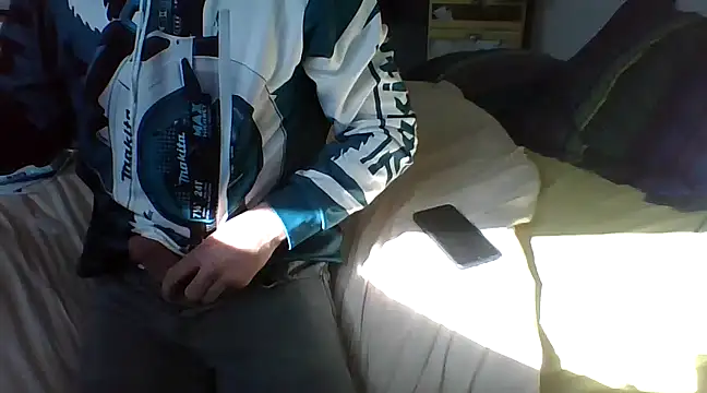 Snapshot of MmaxX004 chatting on 03.05.25 MmaxX004 online show from 03.05.25