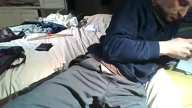 Snapshot of MmaxX004 chatting on 03.14.25 MmaxX004 online show from 03.14.25