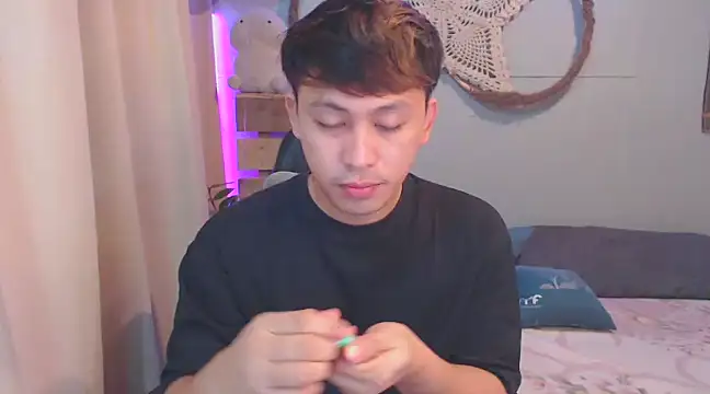Snapshot of princeJayX chatting on 12.16.24 princeJayX online show from 12.16.24