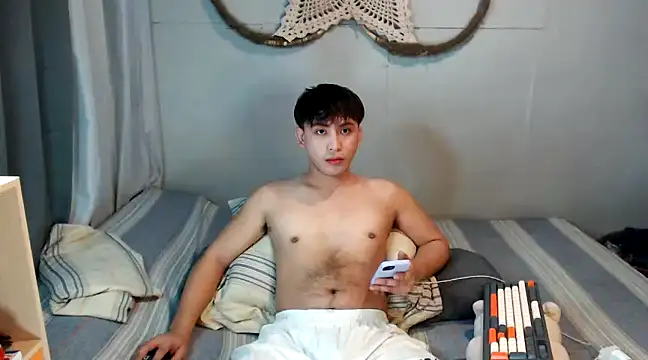Snapshot of princeJayX chatting on 01.05.25 princeJayX online show from 01.05.25