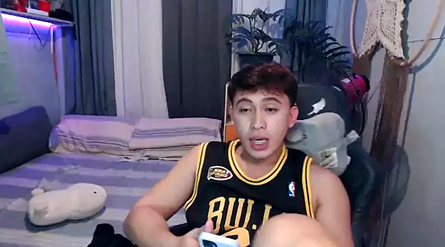 Snapshot of princeJayX chatting on 01.29.25 princeJayX online show from 01.29.25