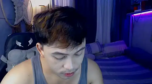 Snapshot of princeJayX chatting on 02.02.25 princeJayX online show from 02.02.25