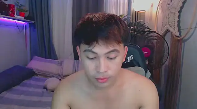 Snapshot of princeJayX chatting on 02.03.25 princeJayX online show from 02.03.25