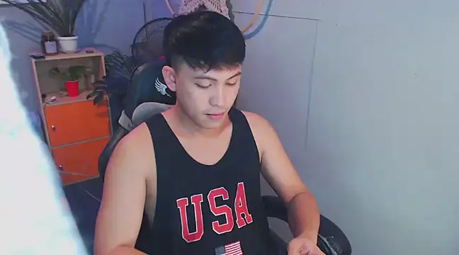 Snapshot of princeJayX chatting on 02.17.25 princeJayX online show from 02.17.25