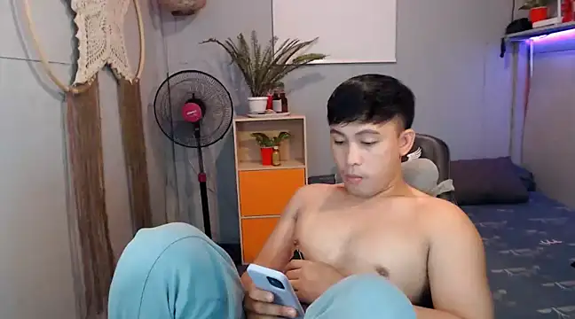 Snapshot of princeJayX chatting on 02.26.25 princeJayX online show from 02.26.25