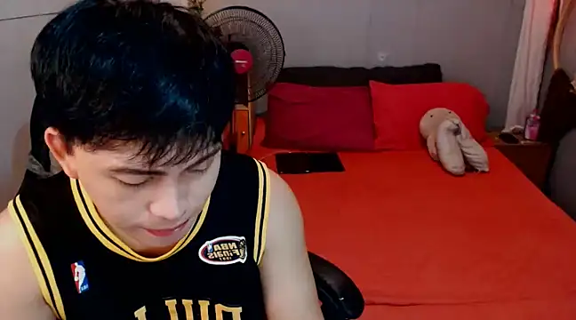 Snapshot of princeJayX chatting on 03.23.25 princeJayX online show from 03.23.25