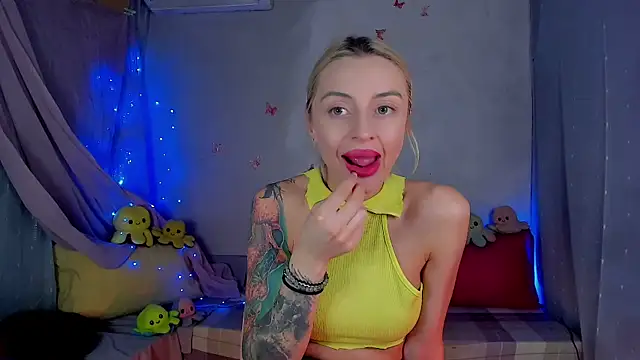 LickLizzy online show from 02.06.26