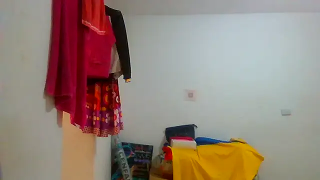 Aishamara online show from 10.16.25