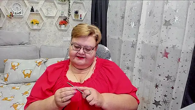 Snapshot of _big_love_ chatting on 10.30.25  big love  online show from 10.30.25