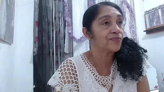 heyline milf online show from 02.07.25