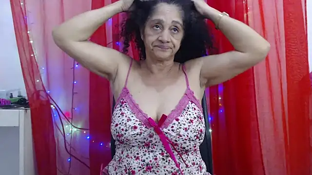heyline milf online show from 04.27.26