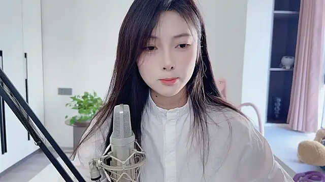 HaagenDazs  online show from 12.02.24