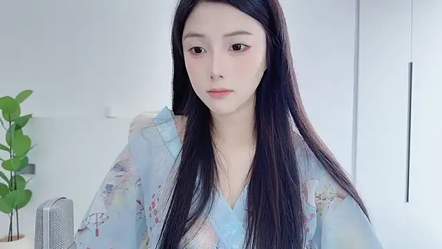 Snapshot of HaagenDazs_ chatting on 12.18.25 HaagenDazs online show from 12.18.25