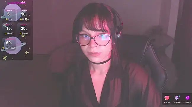 Snapshot of modjo_ chatting on 03.08.25 modjo  online show from 03.08.25