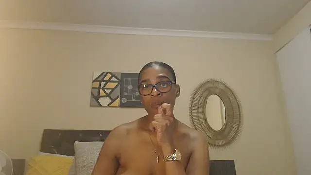 Creamyass22 online show from 04.15.26