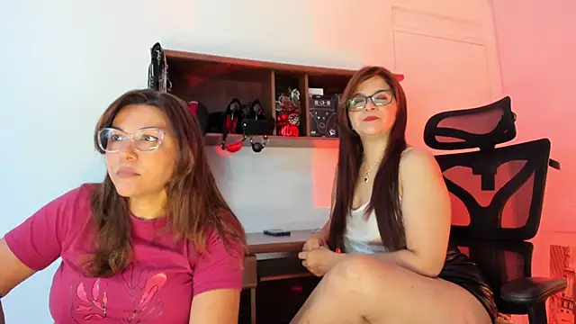 Snapshot of Susaan_Miilf chatting on 01.14.26 Susaan Miilf online show from 01.14.26