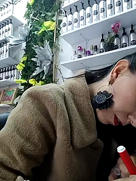 Snapshot of LunaZambrano chatting on 02.16.25 LunaZambrano online show from 02.16.25