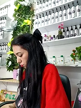 Snapshot of LunaZambrano chatting on 03.15.25 LunaZambrano online show from 03.15.25