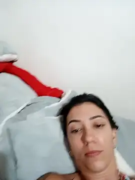 Snapshot of LunaZambrano chatting on 03.18.25 LunaZambrano online show from 03.18.25