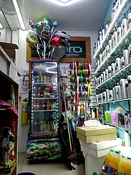 Snapshot of LunaZambrano chatting on 09.22.25 LunaZambrano online show from 09.22.25