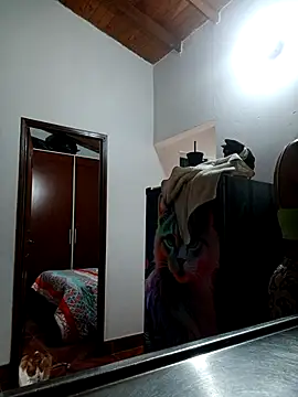 Snapshot of LunaZambrano chatting on 11.16.25 LunaZambrano online show from 11.16.25