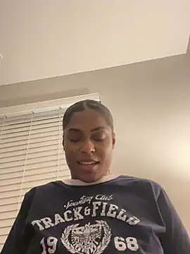 CandyLuxxxx online show from 12.11.24