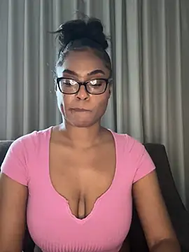 CandyLuxxxx online show from 01.11.25