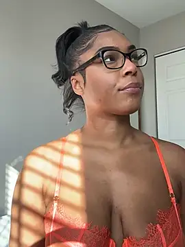 CandyLuxxxx online show from 01.14.25