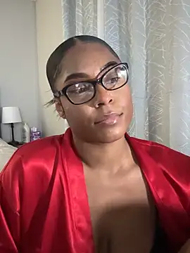 CandyLuxxxx online show from 03.21.25