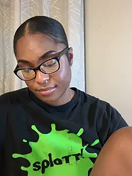 CandyLuxxxx online show from 03.23.25