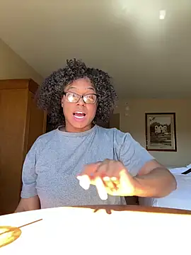 CandyLuxxxx online show from 02.21.26