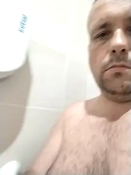 manubm03 online show from 10.30.25