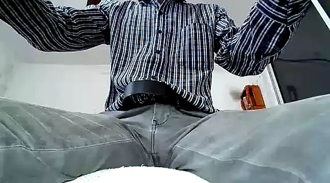 Snapshot of manan28 chatting on 01.17.25 manan28 online show from 01.17.25