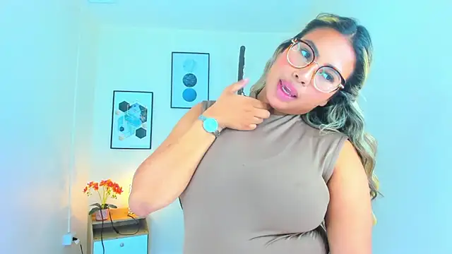 Carlota peach online show from 03.01.25