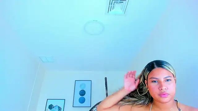 Carlota peach online show from 03.10.25