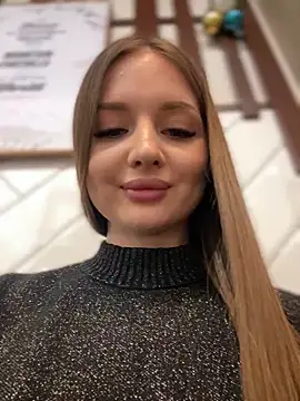 Snapshot of KrisMagnoly chatting on 01.27.25 KrisMagnoly online show from 01.27.25