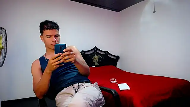 Snapshot of Deiby_casas chatting on 01.02.25 Deiby casas online show from 01.02.25