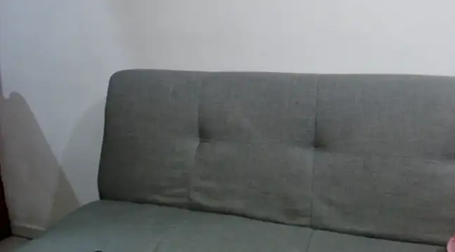 Snapshot of YummymeowW chatting on 02.19.25 YummymeowW online show from 02.19.25