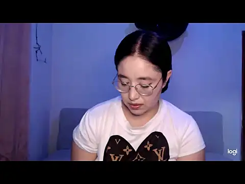 YummymeowW online show from 07.12.26