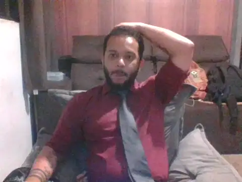 Snapshot of G_Eros18 chatting on 10.24.25 G Eros18 online show from 10.24.25